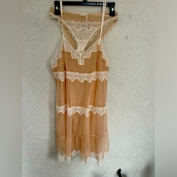 Victoria's Secret Other - NWOT Victoria’s Secret nude & white  Nightgown Panty Set Adjustable Straps med
